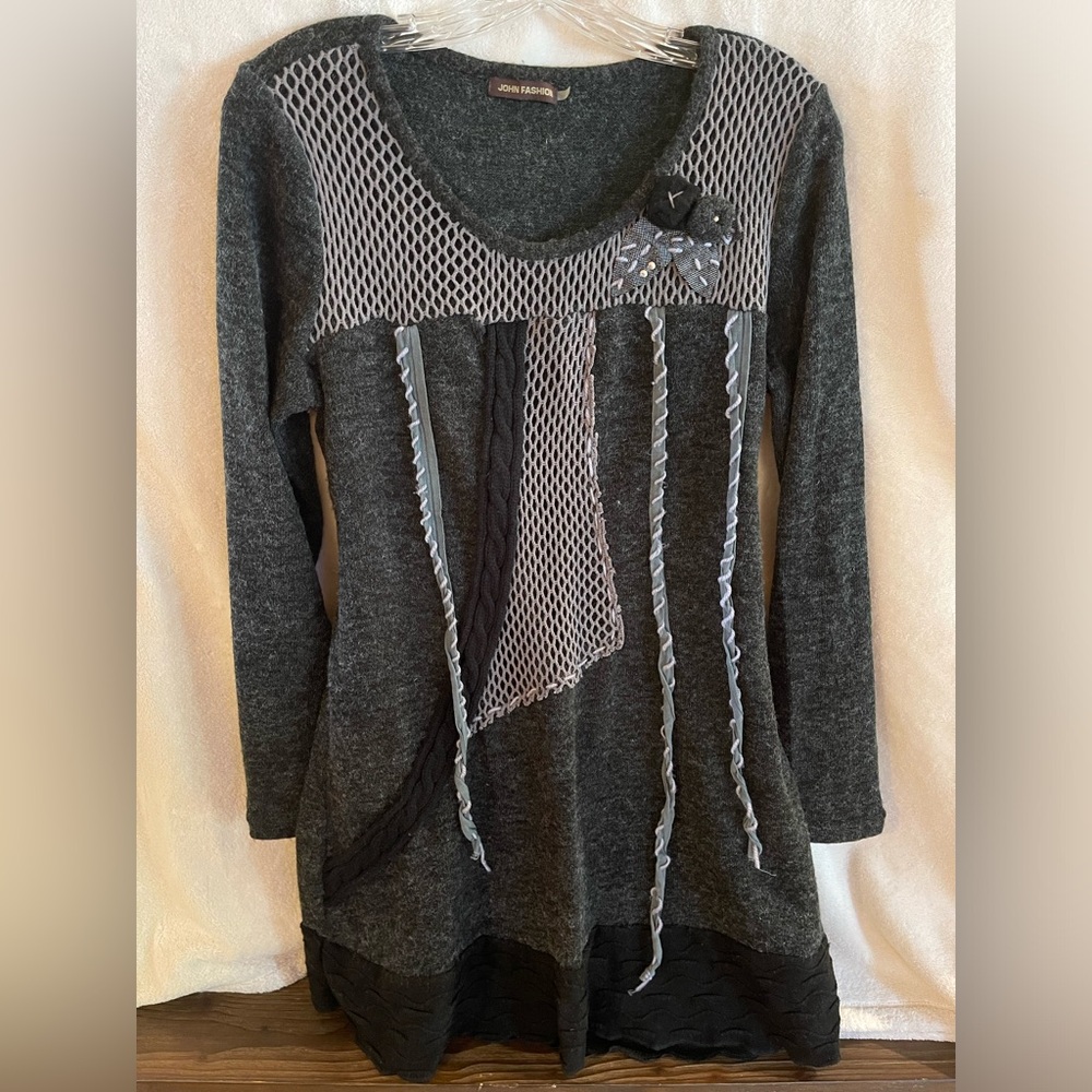 John Fashion Womens Embellished Sweater